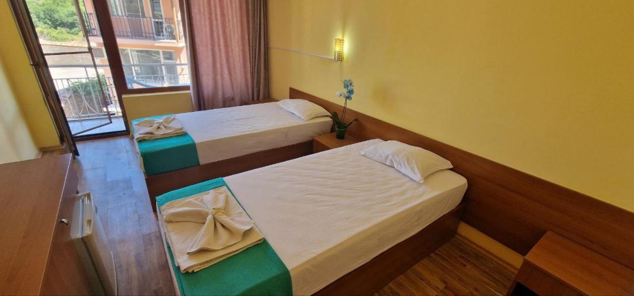 Hotel Complex Dobrudja Kranevo Esterno foto